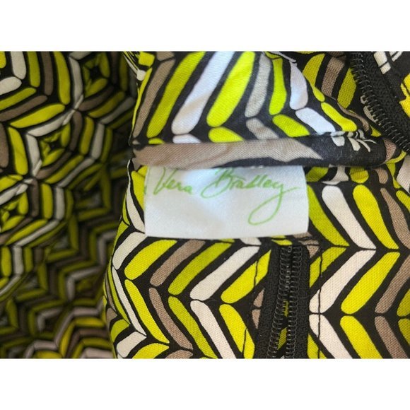 Vera Bradley large zipper tote w/ toggle pocket in Citron pattern Diaper‎ Bag - Picture 8 of 16